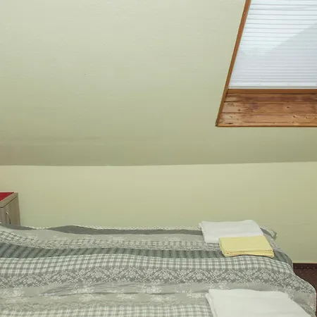 Tiszafa Vendeghaz Bed & Breakfast